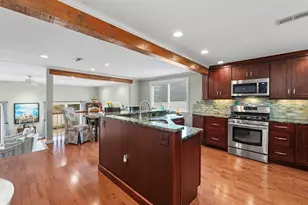 135 Amherst St, Amherst, NH 03031 - Photo 6