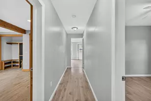 126 Lafayette St, Claremont, NH 03743 - Photo 18