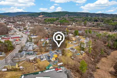 126 Lafayette Street, Claremont, NH 03743 - Photo 4