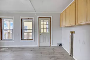 126 Lafayette St, Claremont, NH 03743 - Photo 26