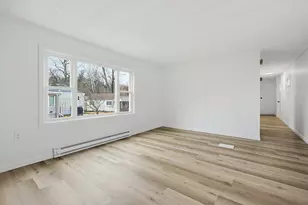 5 Cottonwood Ln, Merrimack, NH 03054 - Photo 10