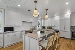 36 Little Bay Dr, Dover, NH 03820 - Photo 6