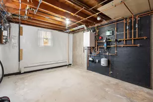 48 Main St, Atkinson, NH 03811 - Photo 26