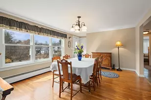 48 Main St, Atkinson, NH 03811 - Photo 4