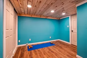 101 Avon St, Manchester, NH 03102 - Photo 32