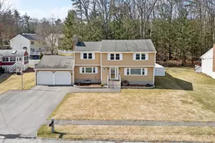 10 Hampton Dr, Nashua, NH 03063 - Photo 1