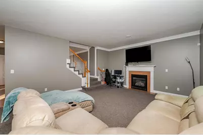 16 Pond Road, Raymond, NH 03077 - Photo 4