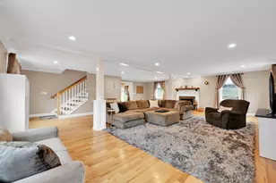 25 Riverview Cir, Litchfield, NH 03052 - Photo 18