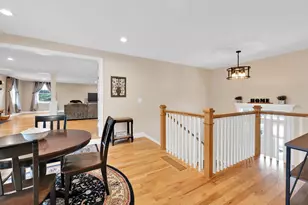 25 Riverview Cir, Litchfield, NH 03052 - Photo 14
