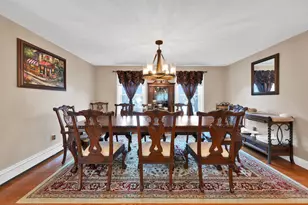 25 Riverview Cir, Litchfield, NH 03052 - Photo 8