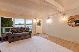 38 Lake Shore Dr, Moultonborough, NH 03254 - Photo 14