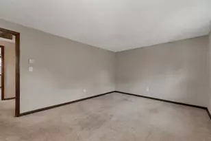 1 Stonegate Ln, Derry, NH 03038 - Photo 36