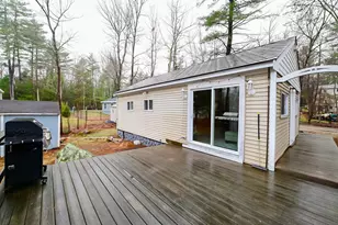 3 Hollywood Ave, Raymond, NH 03077 - Photo 6