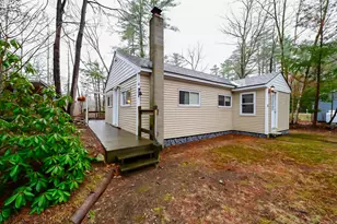 3 Hollywood Ave, Raymond, NH 03077 - Photo 2