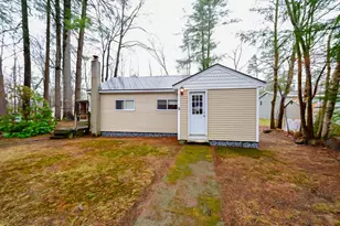 3 Hollywood Ave, Raymond, NH 03077 - Photo 4