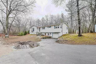 119 Belknap Rd, Hudson, NH 03051 - Photo 2