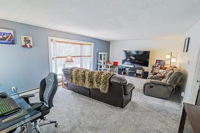 119 Belknap Road, Hudson, NH 03051 - Photo 4