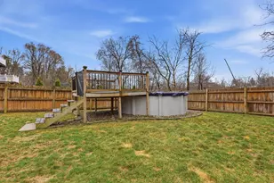 147 Leewood St, Manchester, NH 03103 - Photo 6