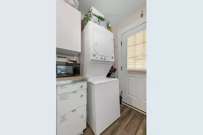 25  West Street, Lebanon, NH 03766 - Photo 30