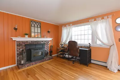 40 Barkland Drive, Derry, NH 03038 - Photo 4