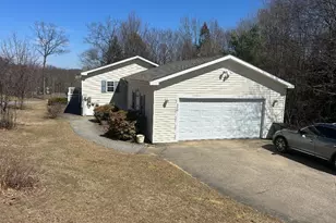 500 Darby Dr, Belmont, NH 03220 - Photo 4