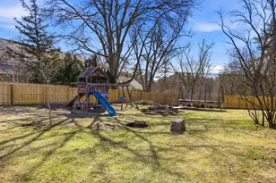 17 Shawmut St, Concord, NH 03301 - Photo 36