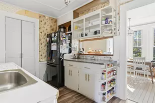 17 Shawmut St, Concord, NH 03301 - Photo 8