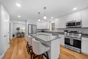 4 Lorelai Wy, Nashua, NH 03062 - Photo 1