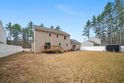 4 Lorelai Way, Nashua, NH 03062 - Photo 8