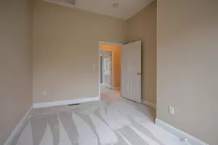 69 Patterson St, Manchester, NH 03102 - Photo 30