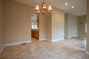 69 Patterson St, Manchester, NH 03102 - Photo 14