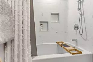 30 Cate St, Portsmouth, NH 03801 - Photo 32