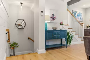 30 Cate St, Portsmouth, NH 03801 - Photo 2