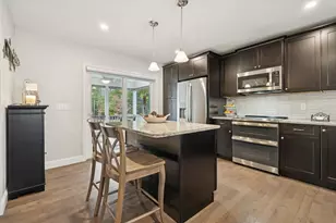 11 Castle Ct, Kingston, NH 03848 - Photo 8