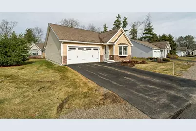 11 Castle Court, Kingston, NH 03848 - Photo 2