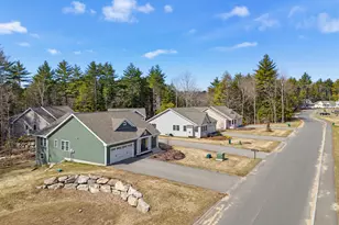 46 Three Ponds Dr, Brentwood, NH 03833 - Photo 44