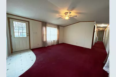 6 Hilltop Manor Mobile Home Park, Littleton, NH 03561 - Photo 10