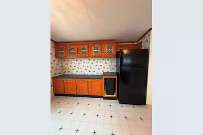 6 Hilltop Manor Mobile Home Park, Littleton, NH 03561 - Photo 6