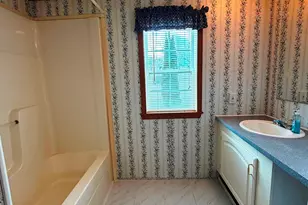 6 Hilltop Manor Mobile Home Park, Littleton, NH 03561 - Photo 20