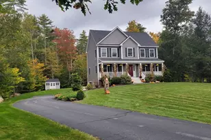 138 Spaulding Rd, Fremont, NH 03044 - Photo 2