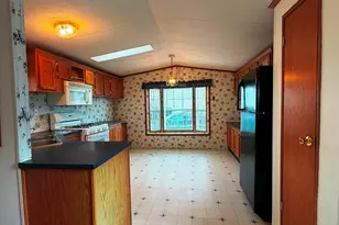 6 Hilltop Manor Mobile Home Park, Littleton, NH 03561 - Photo 8