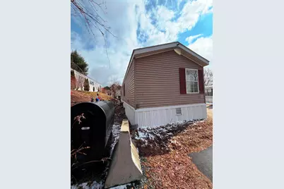 6 Hilltop Manor Mobile Home Park, Littleton, NH 03561 - Photo 30