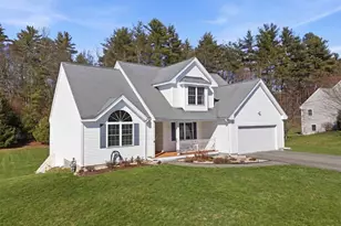 6 Patricia Ln, Amherst, NH 03031 - Photo 2