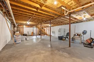 121 Bellview Dr, Swanzey, NH 03446 - Photo 32