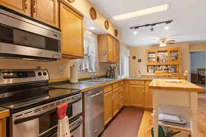 121 Bellview Drive, Swanzey, NH 03446 - Photo 6