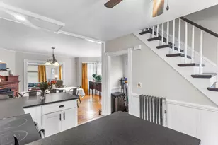 66 Gold St, Manchester, NH 03103 - Photo 12