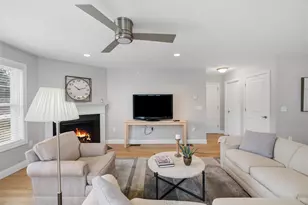 9 Redwood Rd, Pelham, NH 03076 - Photo 4