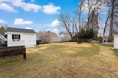 39 Ann Avenue, Manchester, NH 03102 - Photo 6