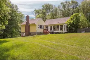 33 Crank Rd, Hampton Falls, NH 03844 - Photo 2