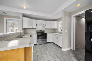 7 Elliott St, Laconia, NH 03246 - Photo 34